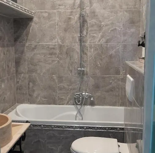 Authentique Au Bord Du Fleuve Hérault Appartement