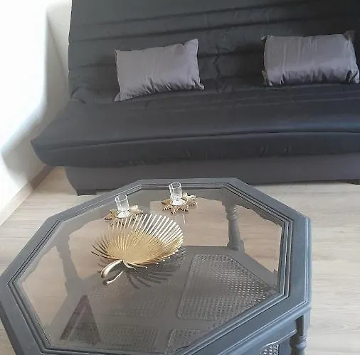 Appartement Authentique Au Bord Du Fleuve Hérault